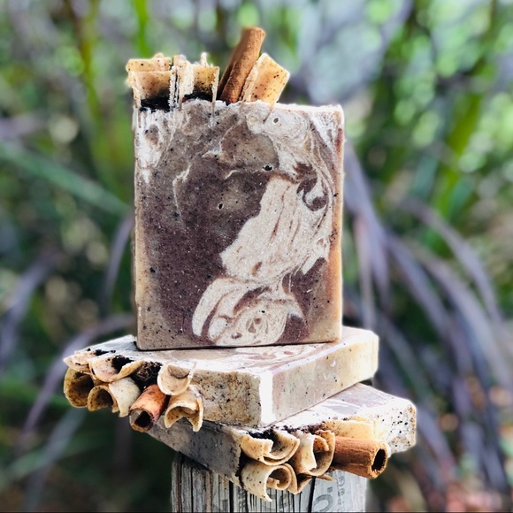 ☕️🌰Hazelnut Cinnamon Coffee GoatMilk & Cream Bar - Picture 2 of 2